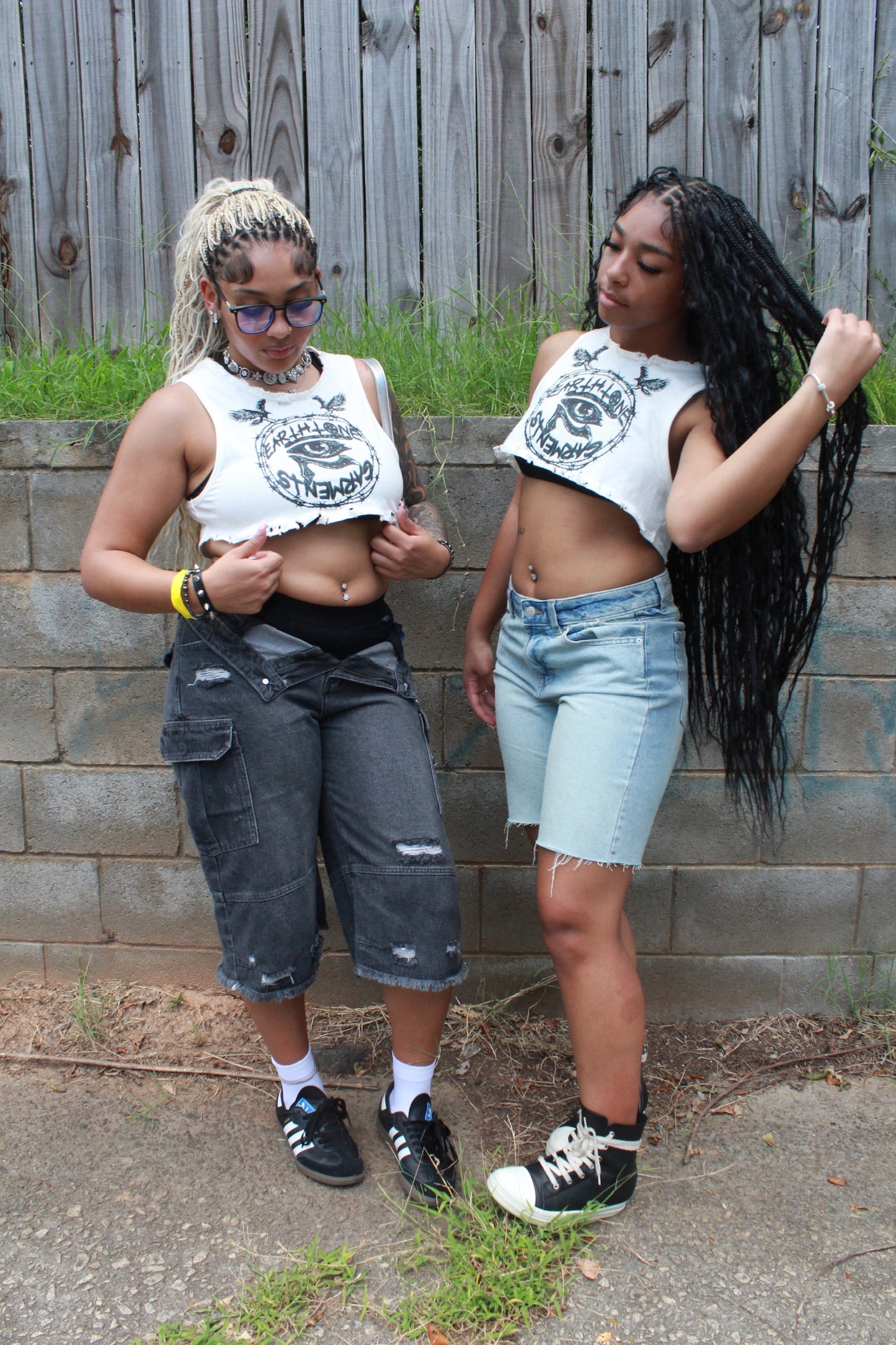 Black Stone White Extra Cropped sleeveless Tank