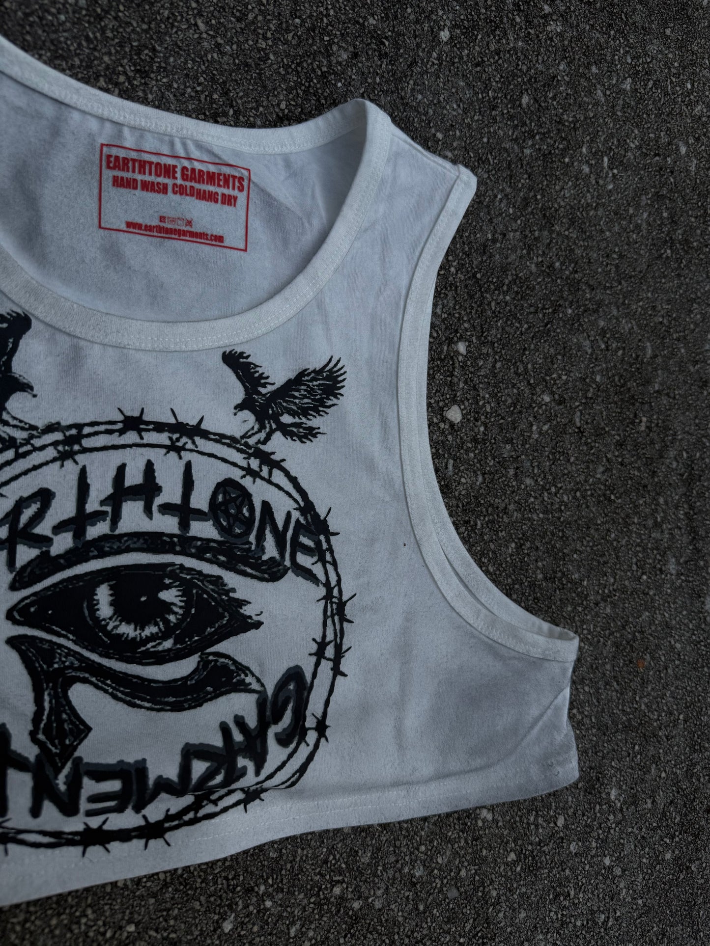 Black Stone White Extra Cropped sleeveless Tank
